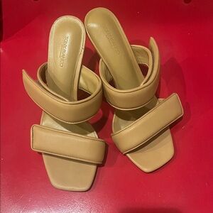 Tony Bianco tan Women's Sandals Size 6